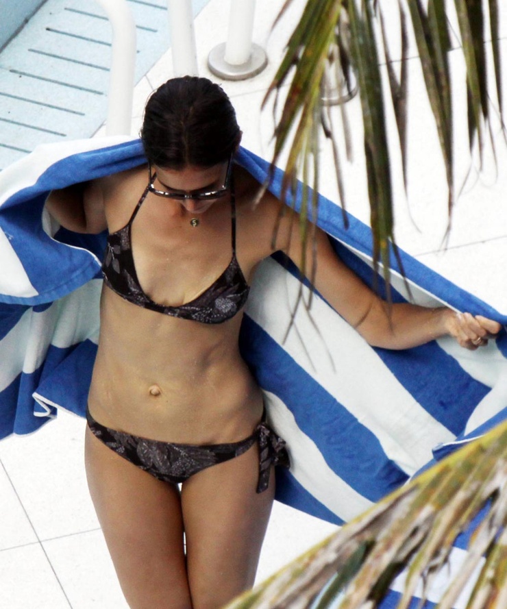 Katie Holmes Katie Holmes