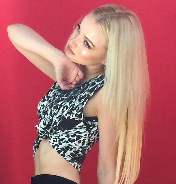 Dove Cameron