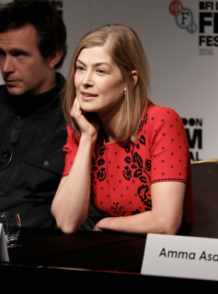 Rosamund Pike Rosamund Pike