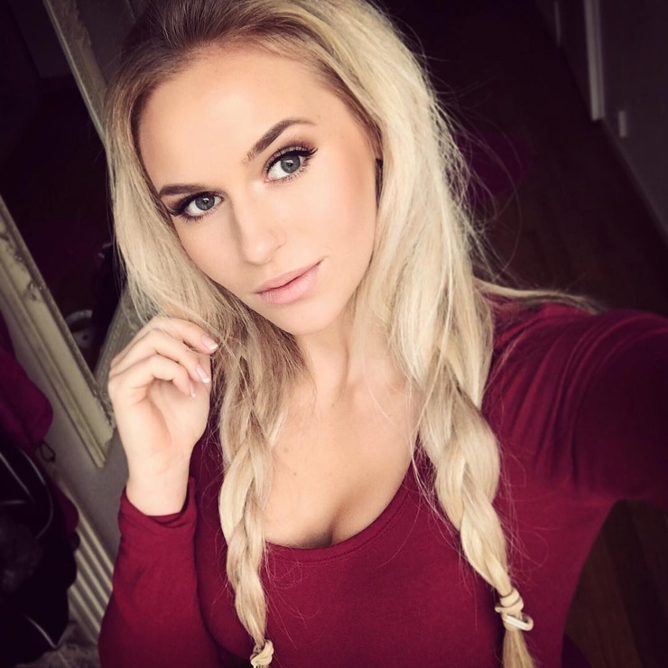 ANNA NYSTRÖM ANNA NYSTRÖM