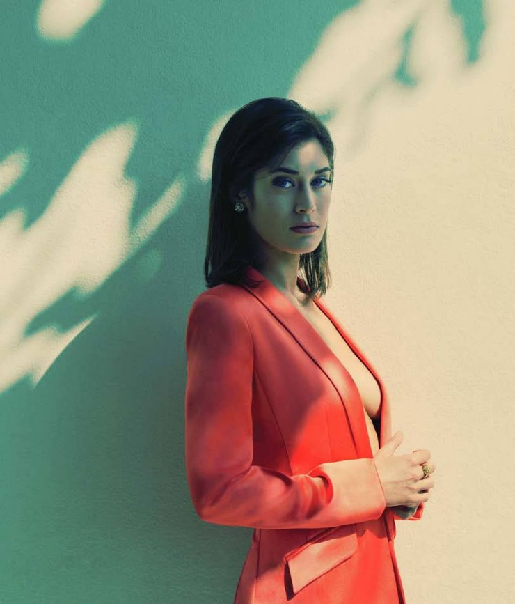 Lizzy Caplan Lizzy Caplan