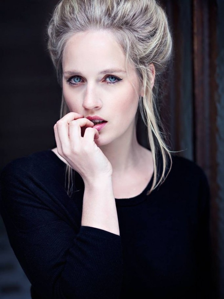 Claudia Helene Hinterecker Claudia Helene Hinterecker