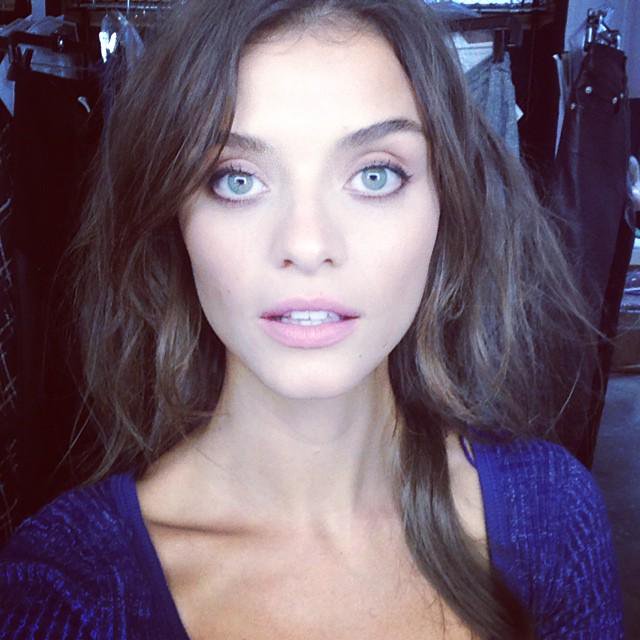 Lais Navarro Lais Navarro