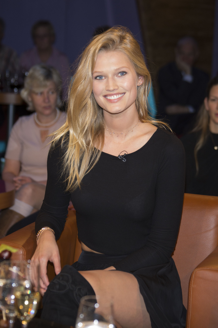 Toni Garrn