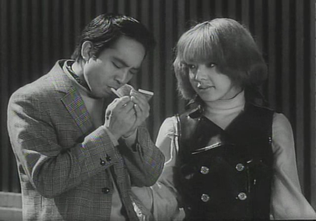 Funeral Parade of Roses (1969)