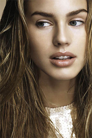 Vanessa Hessler Vanessa Hessler
