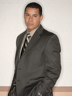 Jon Huertas