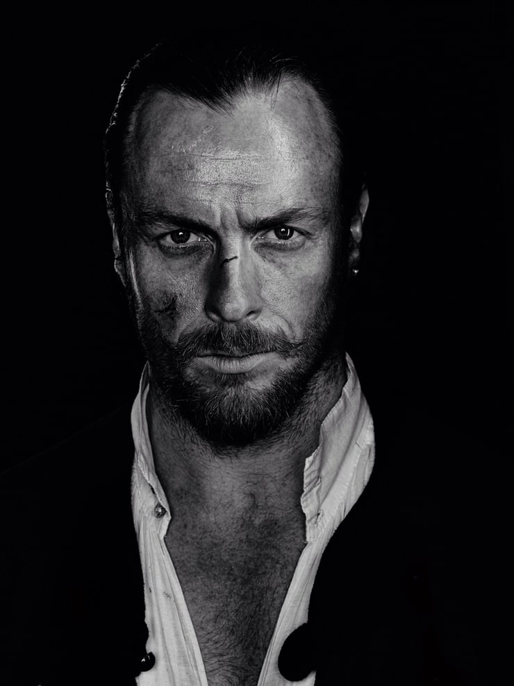 Toby Stephens