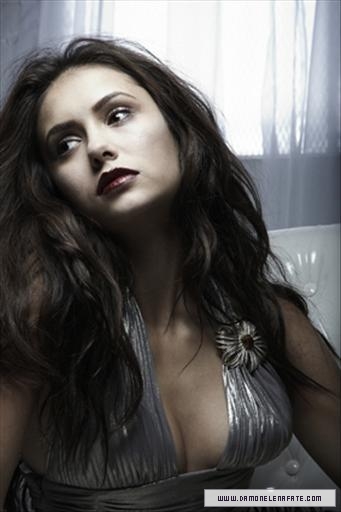Nina Dobrev