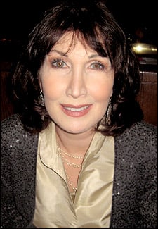 Joanna Gleason