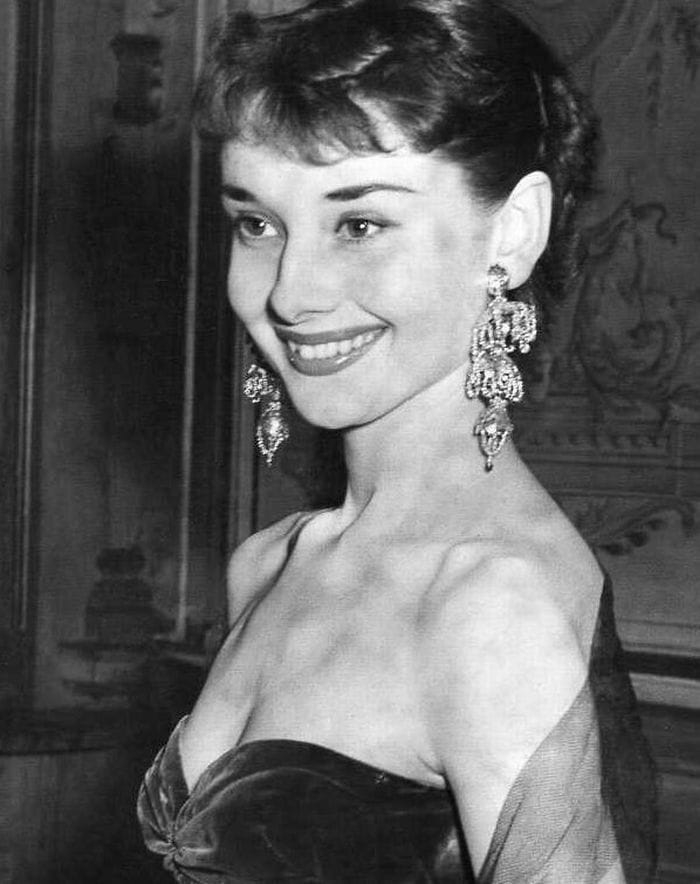 Audrey Hepburn Audrey Hepburn