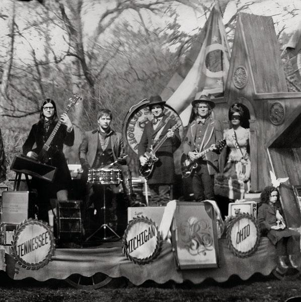 Raconteurs