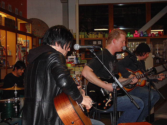 Queens of the Stone Age