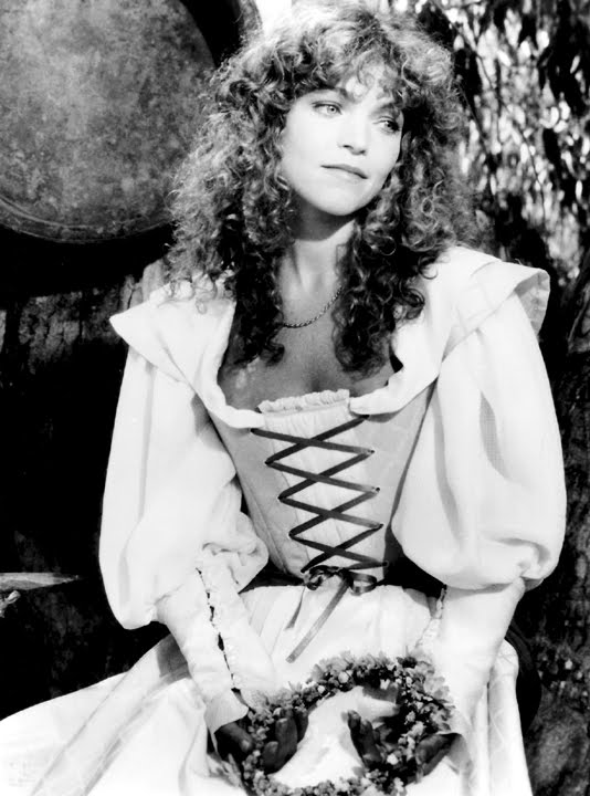 Amy Irving