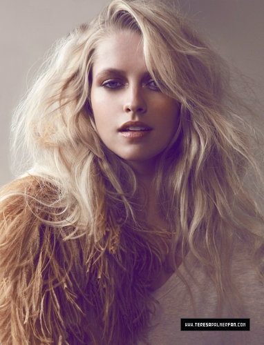 Teresa Palmer