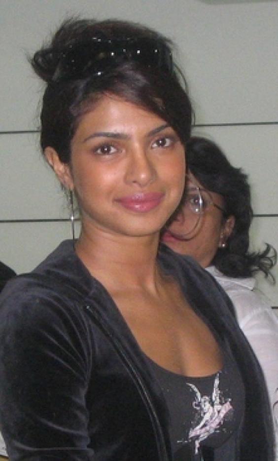 600full-priyanka-chopra.jpg