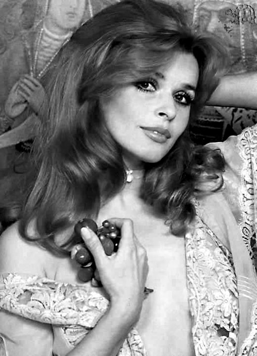 Senta Berger