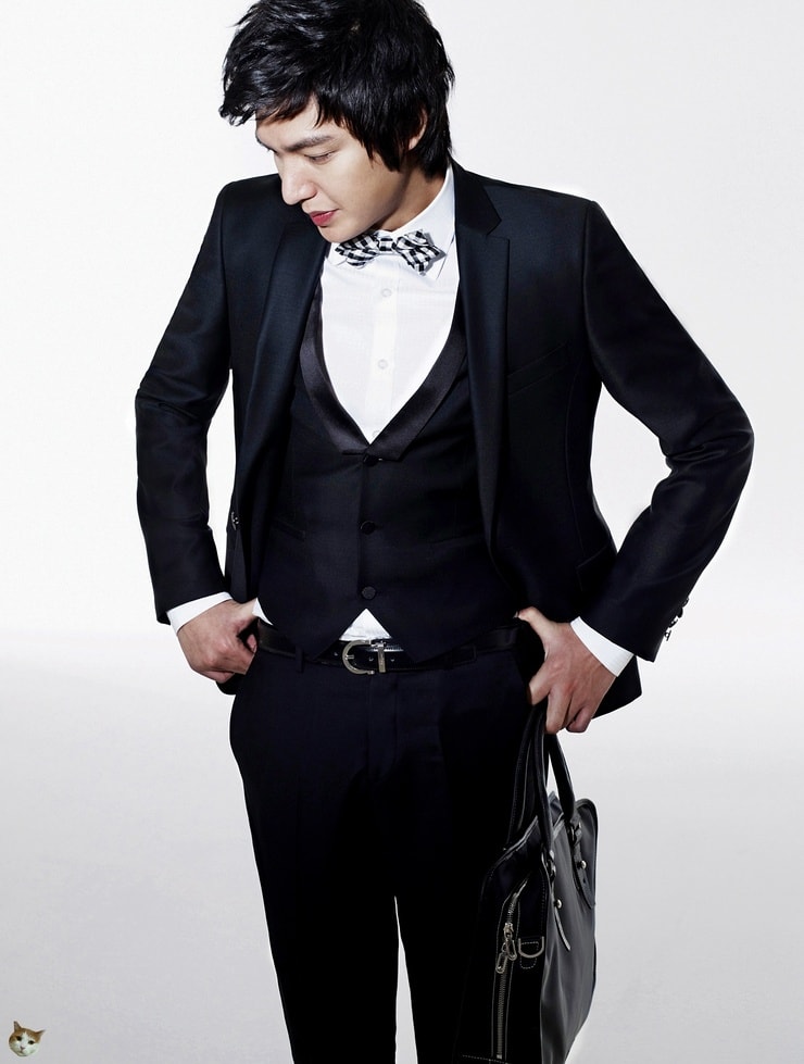 Min-ho Lee