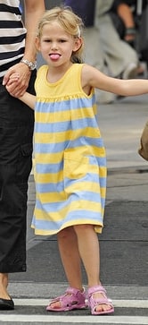 Violet Affleck