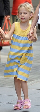 Violet Affleck