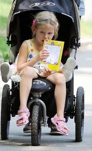 Violet Affleck