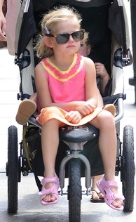 Violet Affleck