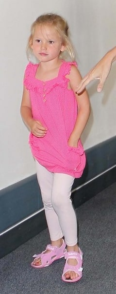 Violet Affleck