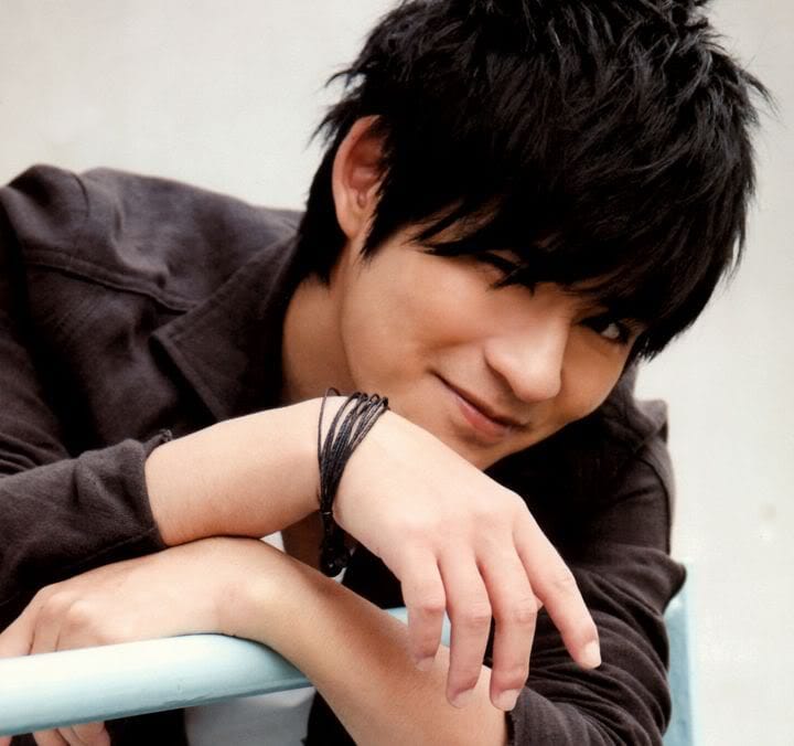 Vic Zhou