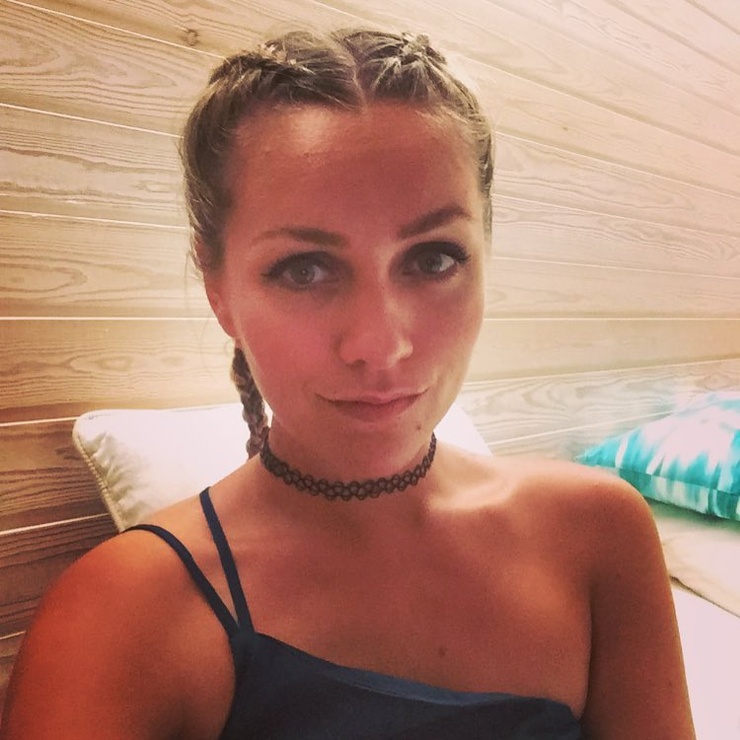 Larissa Eddie Larissa Eddie