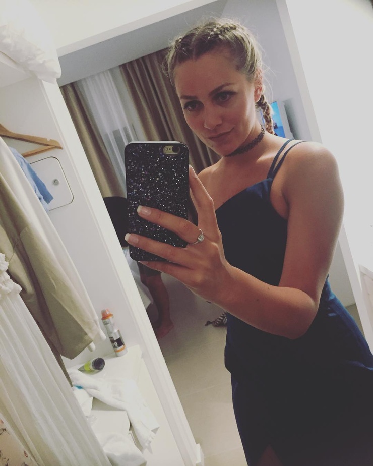 Larissa Eddie Larissa Eddie