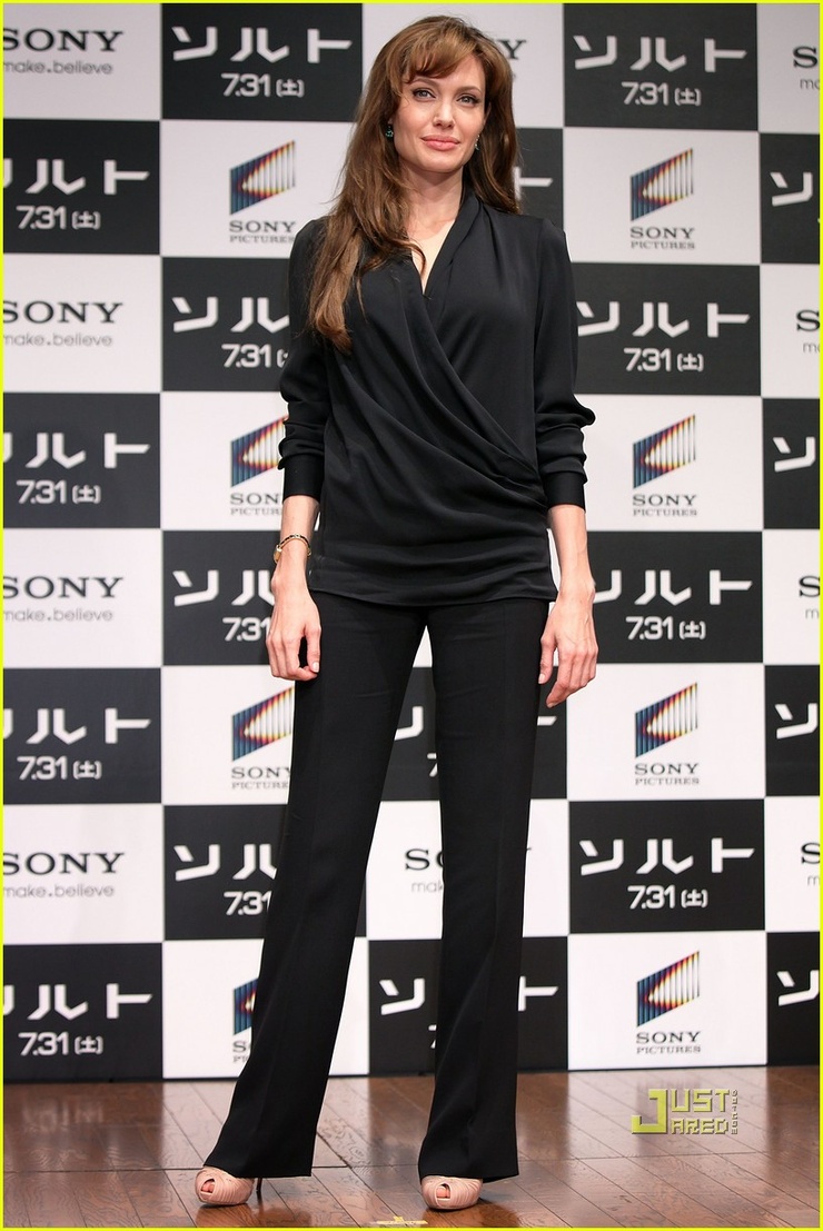Angelina Jolie Angelina Jolie