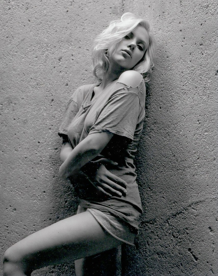 Scarlett Johansson Scarlett Johansson