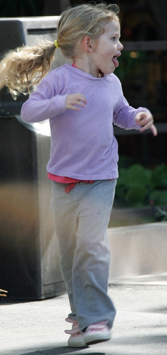 Violet Affleck