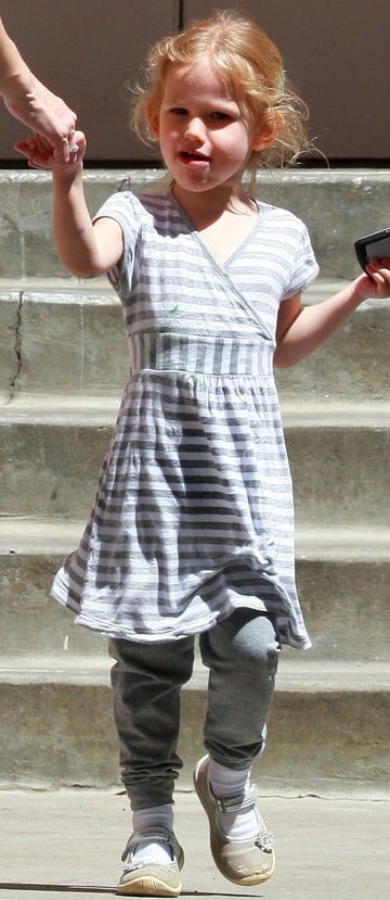 Violet Affleck
