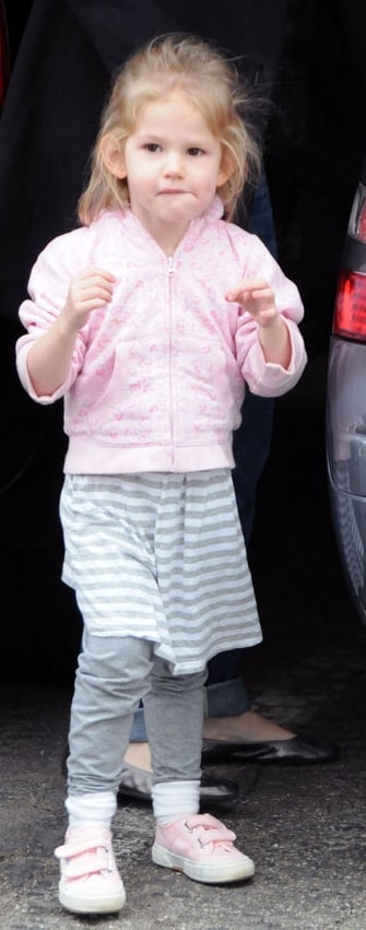 Violet Affleck