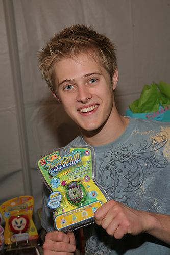 Lucas Grabeel