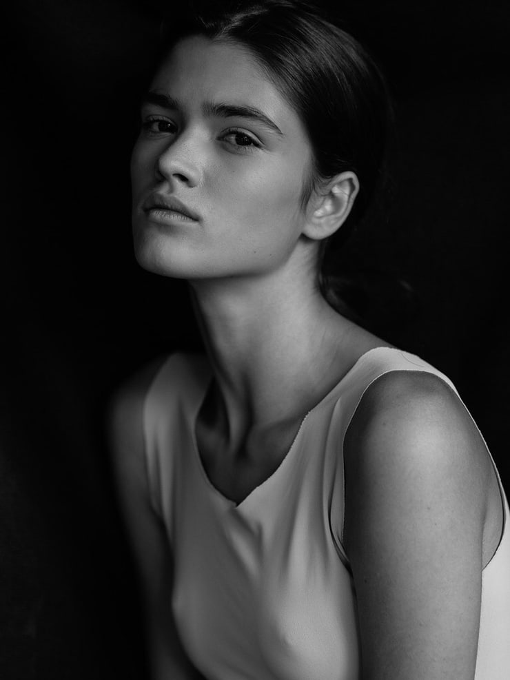 Alexandra Micu Alexandra Micu