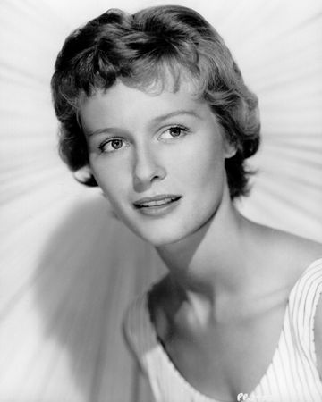 Virginia McKenna Virginia McKenna