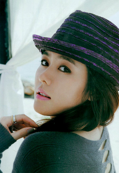 Ye-jin Son Ye-jin Son