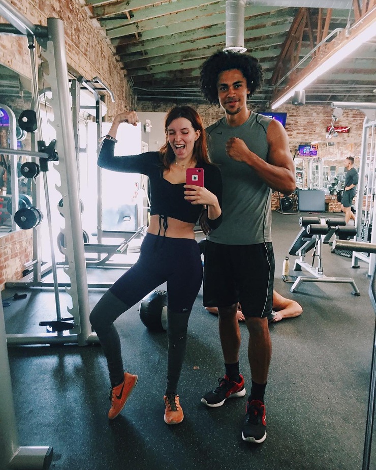 Dani Thorne