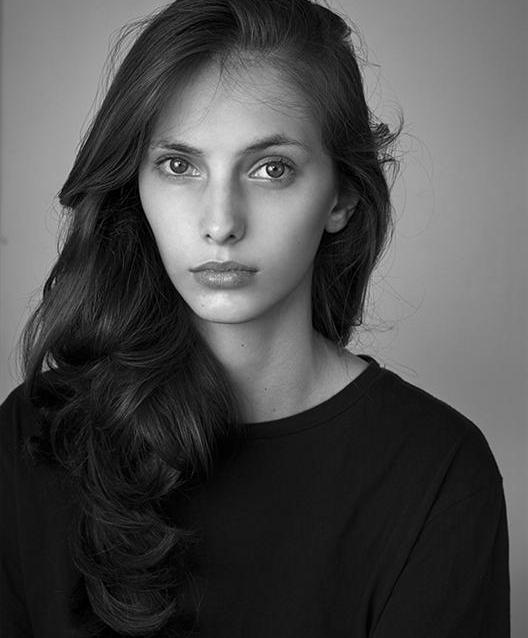 Carol Paes
