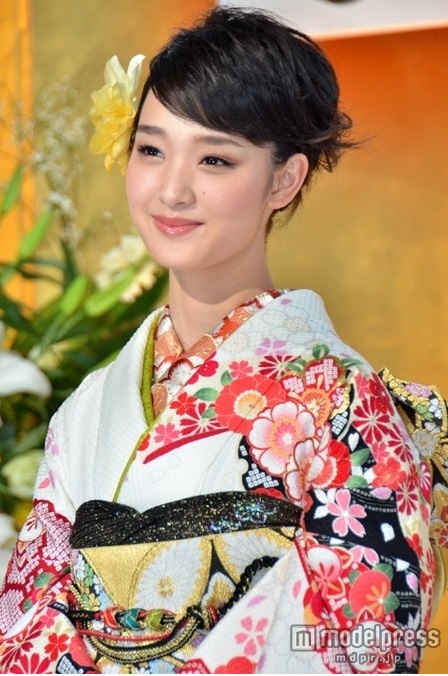 Ayame Gôriki