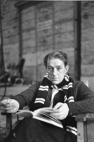 Alec Guinness