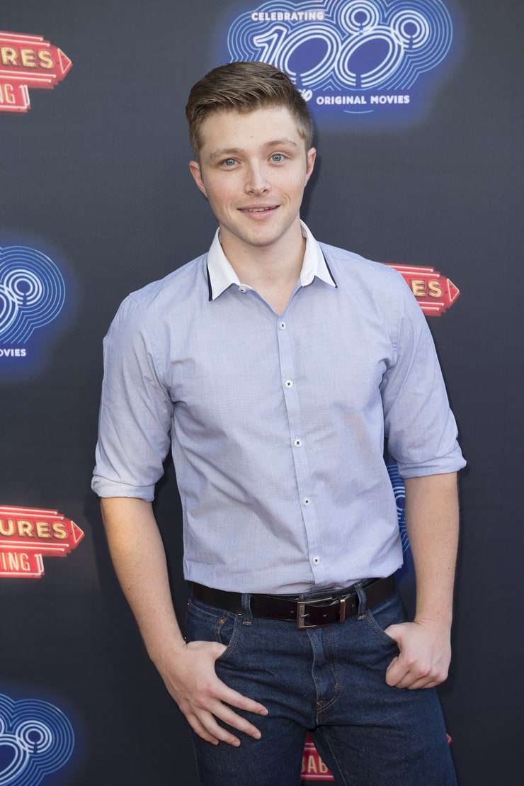 Sterling Knight