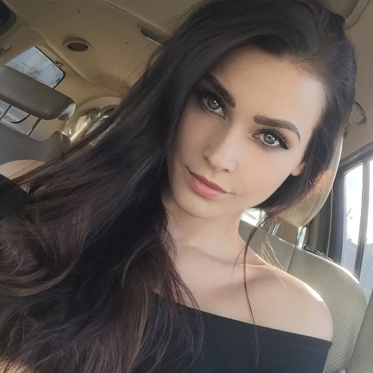 Niece Waidhofer