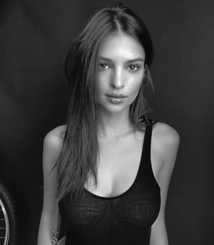 Emily Ratajkowski Emily Ratajkowski