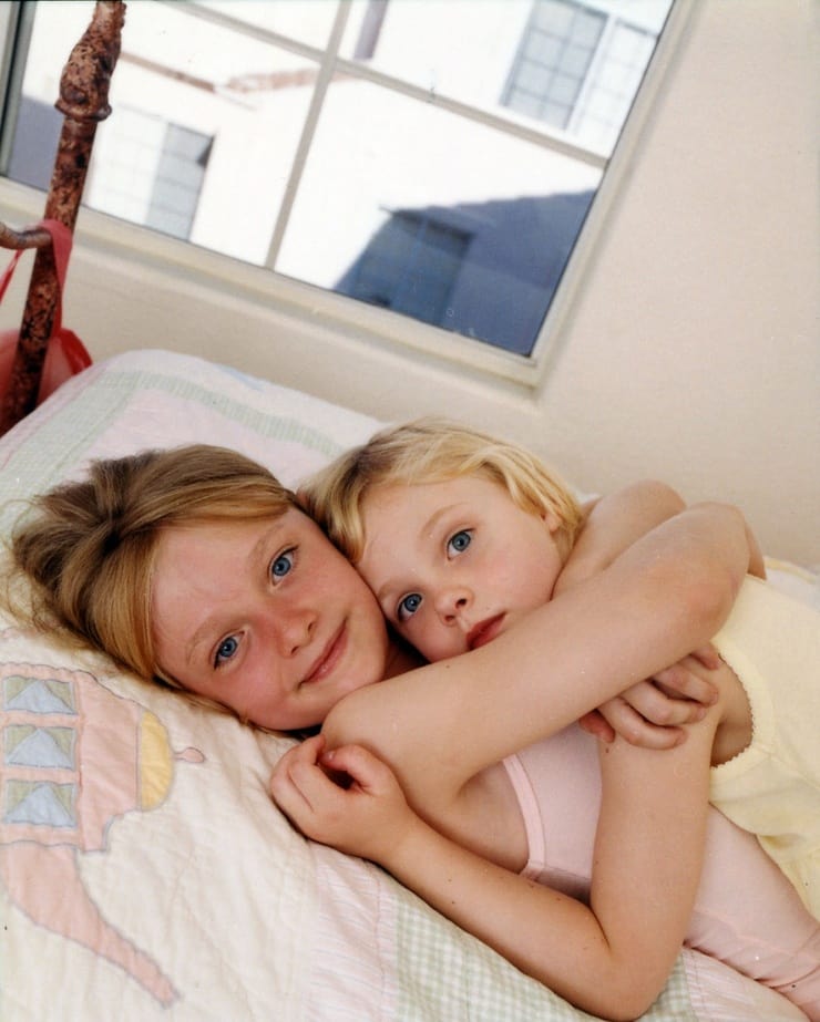 Dakota Fanning And Elle Fanning