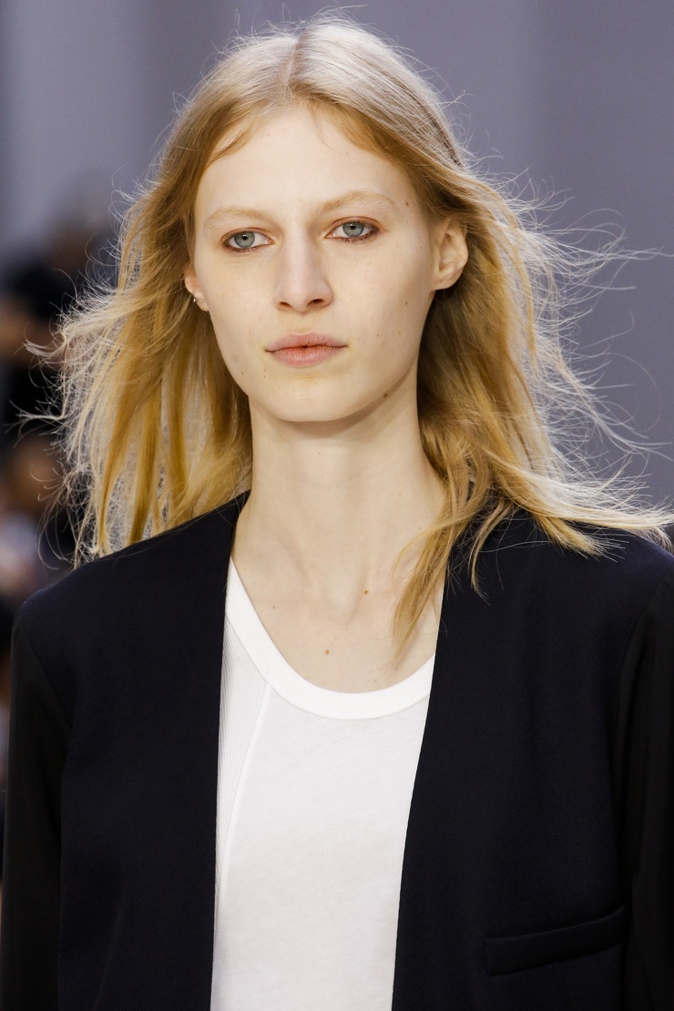 Julia Nobis