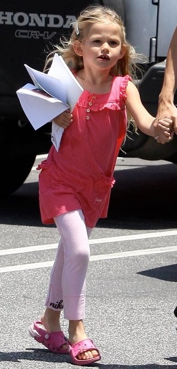 Violet Affleck