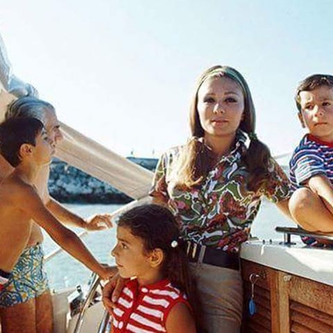 Farah Pahlavi
